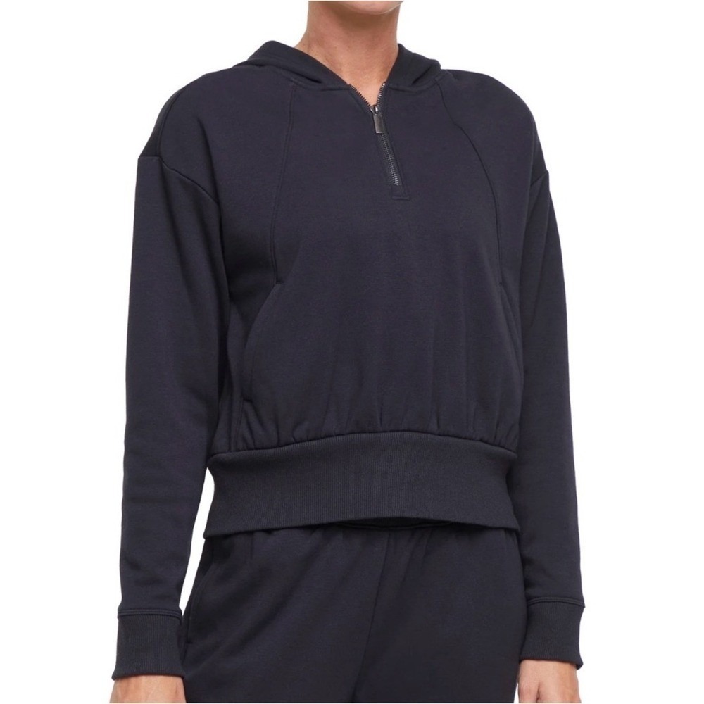 Marika Black Half-Zip Hooded Sweatshirt Roxie 1/4 zip hoodie iconic scuba sz Lg